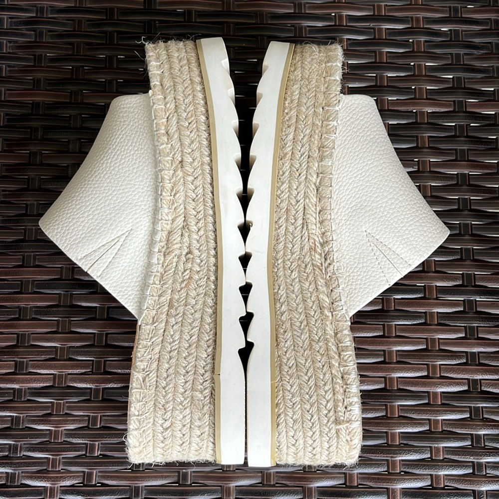 Oasis Society Women’s Cream Platform Slide Sandals - Picture 8 of 11